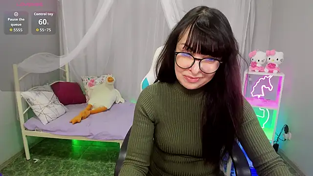 LindaRomero online show from 11-03-25, 10:08