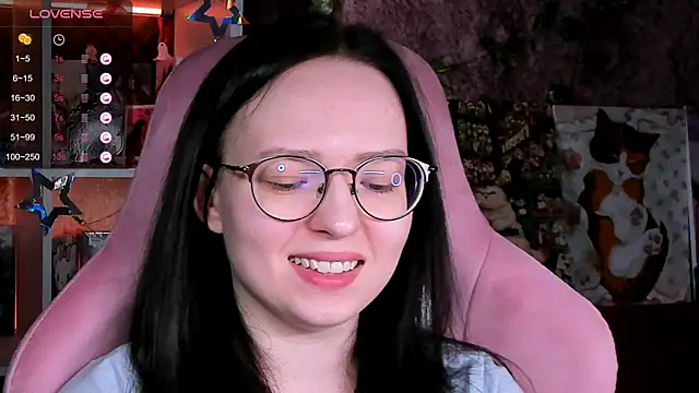 Snapshot of power_robynn chatting on 06-07-26, 12:21 power robynn online show from 06-07-26, 12:21
