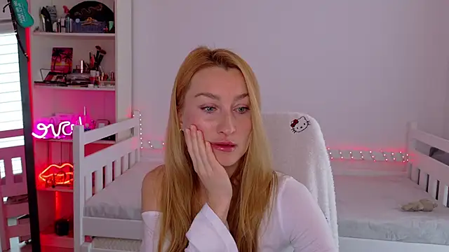 MysticRoxanne online show from 01-07-26, 10:20