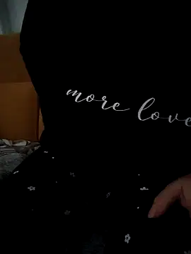 sexyguenda online show from 11-28-25, 08:09