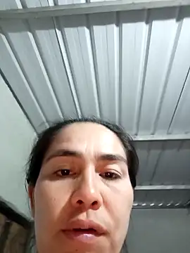 single-mother-indecent- online show from 10-10-25, 10:49