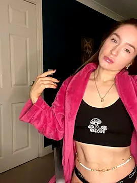 Cherry-L-28 online show from 11-20-25, 08:20