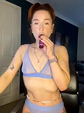 Cherry-L-28 online show from 11-13-25, 12:42