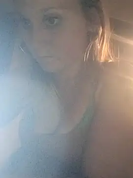 Queen2454 online show from 04-13-26, 09:13