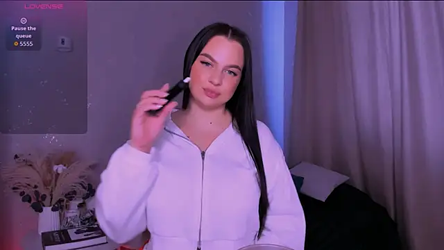 Meganberrybb online show from 02-25-26, 04:23