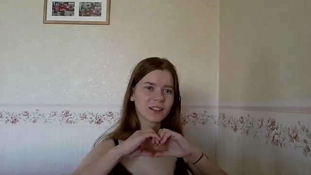 Snapshot of 0nlyLola chatting on 10-15-25, 10:01 0nlyLola online show from 10-15-25, 10:01