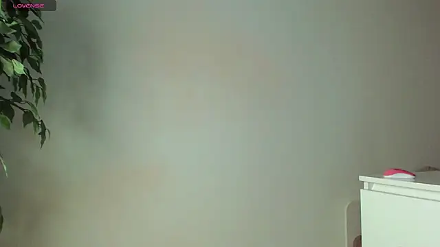 trixietaylor online show from 02-12-26, 07:35