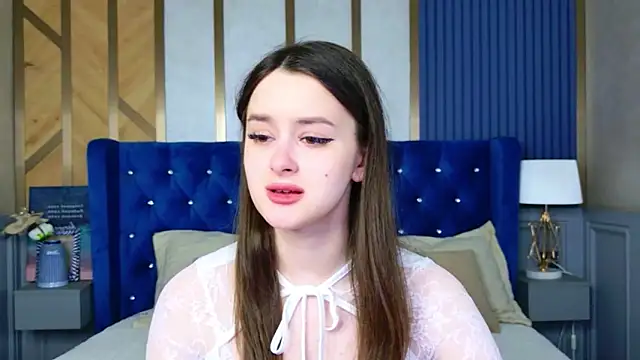 EvaSwen online show from 04-02-26, 10:55