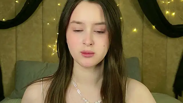 EvaSwen online show from 04-30-26, 06:09