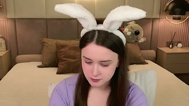 EvaSwen online show from 04-07-26, 12:51