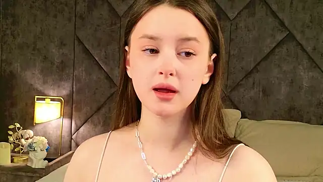 EvaSwen online show from 04-29-26, 04:33