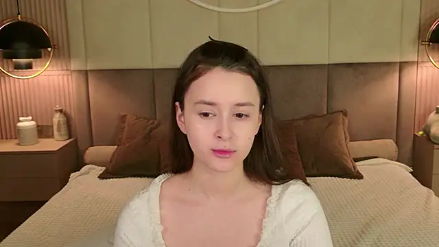 EvaSwen online show from 04-14-26, 04:01