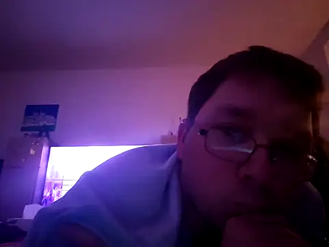 stivi2526 online show from 12-17-25, 09:42