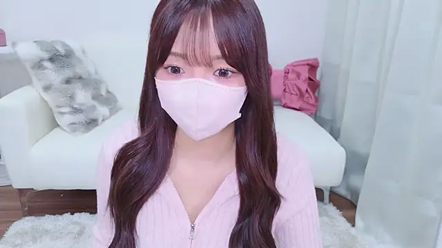 Seira  nn online show from 03-04-26, 01:41