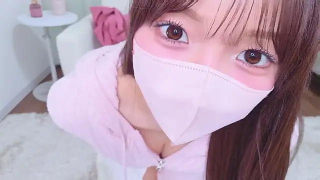 Seira  nn online show from 03-30-26, 03:13