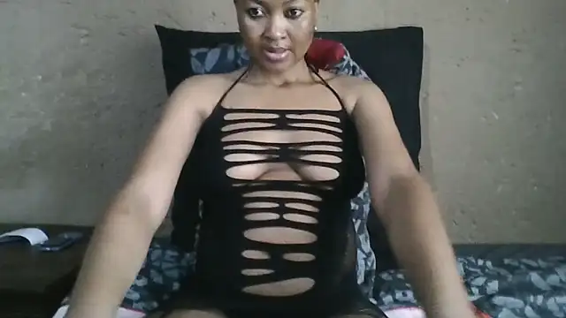 petitenanax2020 online show from 10-25-25, 07:07