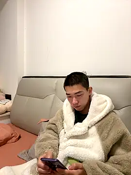 JdhdSjdj online show from 11-18-25, 02:59