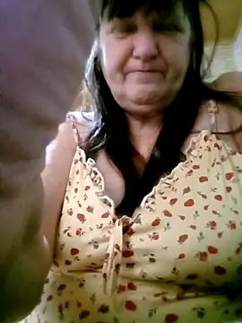 Apeesynka55211 online show from 11-14-25, 07:23