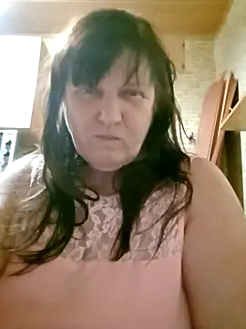 Apeesynka55211 online show from 11-28-25, 05:02