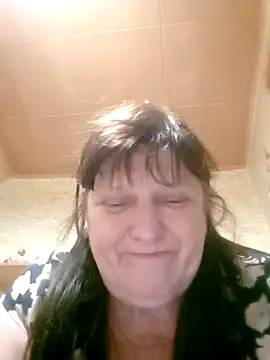 Apeesynka55211 online show from 11-17-25, 10:36