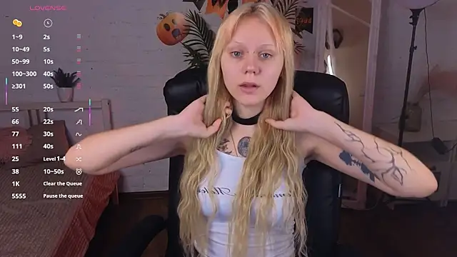 kitten murray  online show from 10-30-25, 06:01