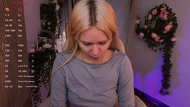 kitten murray  online show from 11-18-25, 05:33