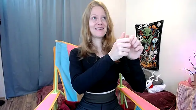 naughtyfox89 online show from 10-13-25, 05:25