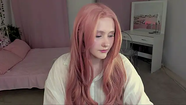 DelilahTaylor online show from 07-19-26, 09:11