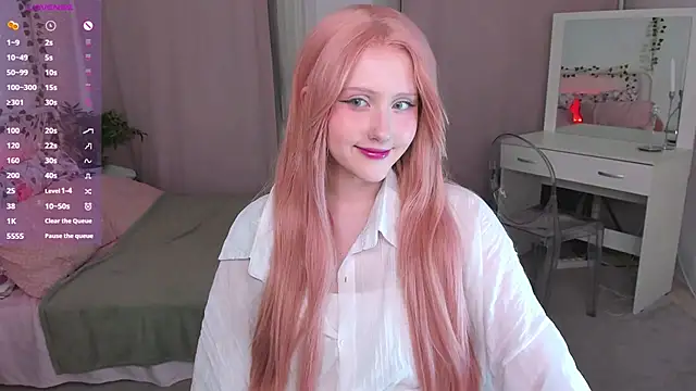 DelilahTaylor online show from 06-27-26, 09:54