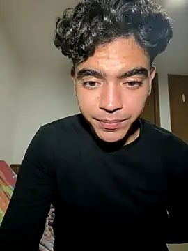 Snapshot of candyhunter chatting on 10-26-25, 06:36 candyhunter online show from 10-26-25, 06:36