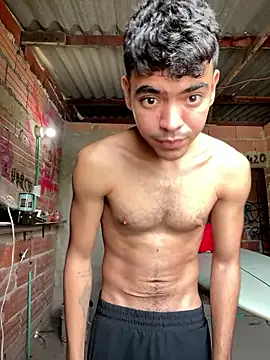 Snapshot of candyhunter chatting on 01-10-26, 12:11 candyhunter online show from 01-10-26, 12:11