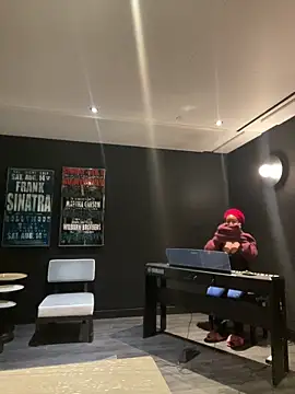 tia   fox online show from 02-05-26, 01:23