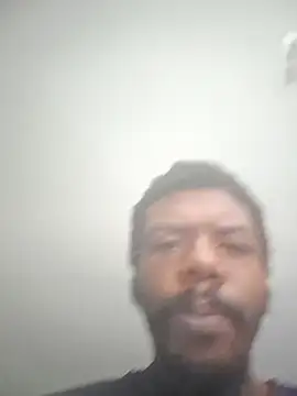 Snapshot of MrBigDickShow chatting on 10-29-25, 07:24 MrBigDickShow online show from 10-29-25, 07:24