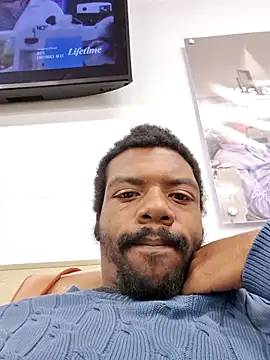 Snapshot of MrBigDickShow chatting on 11-07-25, 06:56 MrBigDickShow online show from 11-07-25, 06:56