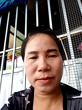 Snapshot of meomeo-baby chatting on 10-01-25, 07:02 meomeo-baby online show from 10-01-25, 07:02