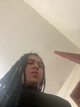 RobertaxGutierrez online show from 03-04-26, 01:02