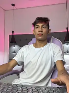 cherub  online show from 11-27-25, 12:49