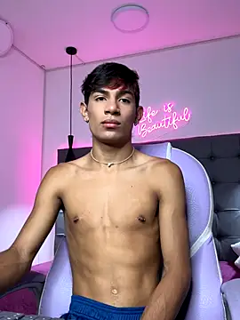 cherub  online show from 12-04-25, 12:26