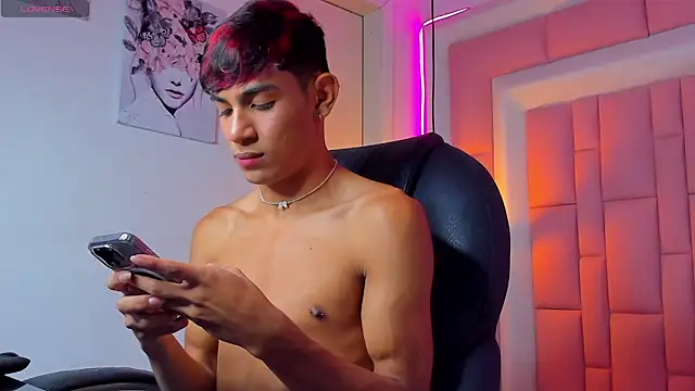 cherub  online show from 12-15-25, 04:18