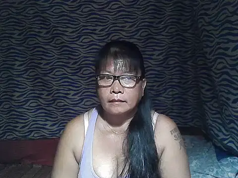 Snapshot of joy_cute chatting on 11-14-25, 11:30 joy cute online show from 11-14-25, 11:30