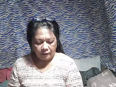 Snapshot of joy_cute chatting on 10-19-25, 12:46 joy cute online show from 10-19-25, 12:46