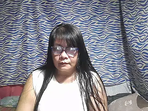 Snapshot of joy_cute chatting on 10-24-25, 11:15 joy cute online show from 10-24-25, 11:15