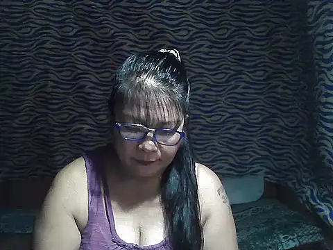 Snapshot of joy_cute chatting on 10-26-25, 11:05 joy cute online show from 10-26-25, 11:05