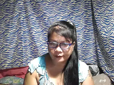 Snapshot of joy_cute chatting on 10-23-25, 01:04 joy cute online show from 10-23-25, 01:04