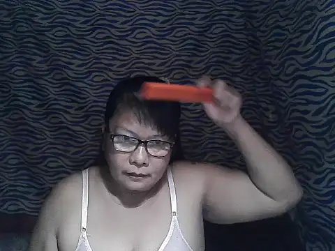 Snapshot of joy_cute chatting on 12-21-25, 11:16 joy cute online show from 12-21-25, 11:16