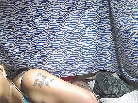 Snapshot of joy_cute chatting on 10-14-25, 11:58 joy cute online show from 10-14-25, 11:58