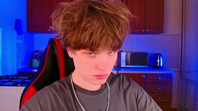 jeffreyue online show from 12-21-25, 02:41