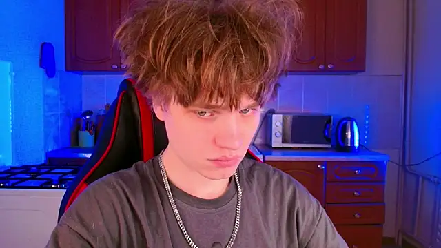 jeffreyue online show from 12-22-25, 05:13