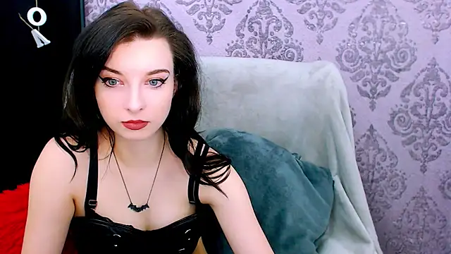 DominantLuna online show from 02-12-26, 08:30