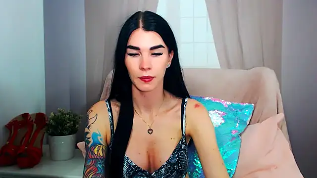 Snapshot of SofiiaBeauty chatting on 12-05-25, 03:10 SofiiaBeauty online show from 12-05-25, 03:10